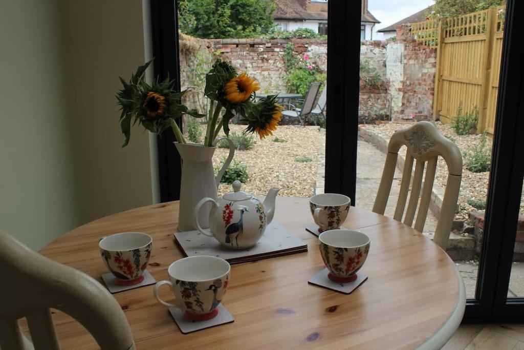 Braybrooke Cottage, サフロン・ワルデン エクステリア 写真